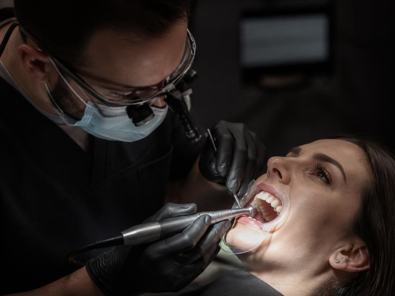 Preparo minimamente invasivo — referência do curso Lentes de Contato & Estética Avançada